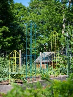 Zenith Folding Garden Supports, Set Of 2 -Garden Care Specialty Store 8600072 0449 tif